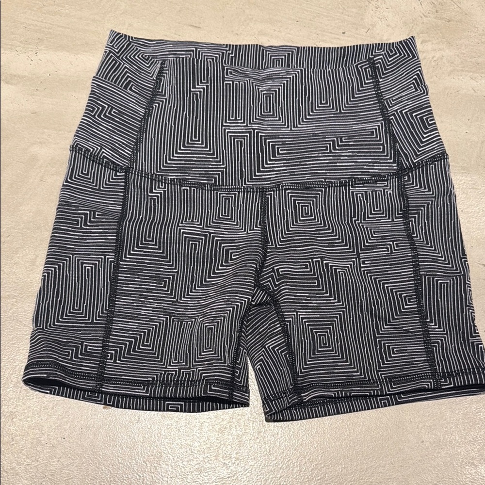 Lululemon Geometric Patterned Black and White Women Shorts